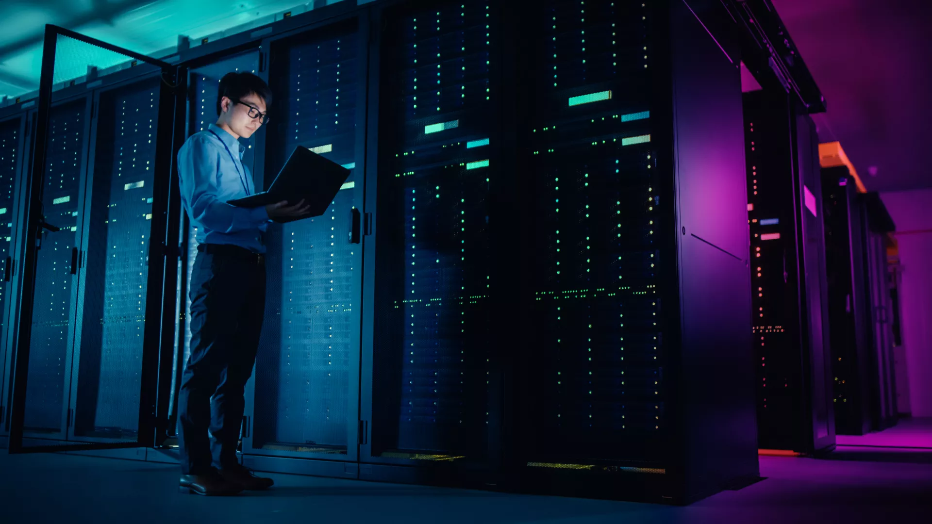 https://www2.arcserve.com/sites/default/files/styles/full_hd/public/2022-02/Careers-4.jpg.webp?itok=xvtNHN7a